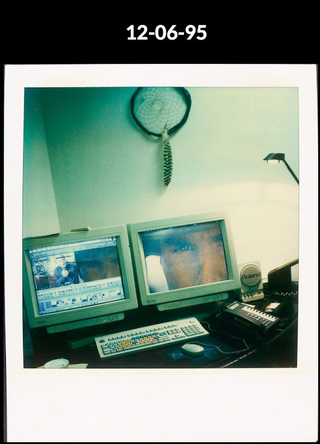 Illustration for article titled The guy who took a Polaroid every day